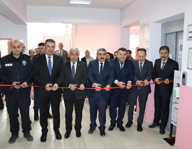 Bilim Fuarı ve Anma Programlarına yoğun katılım